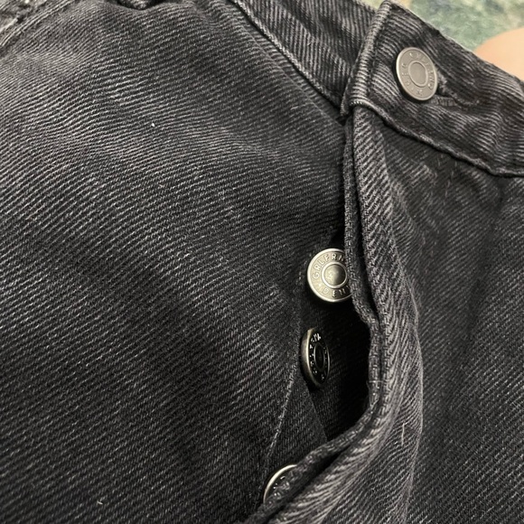 Grlfrnd Denim Mini Skirt Floral Embroidered Raw Hem‎ 
Size 27 country Field - Picture 9 of 11